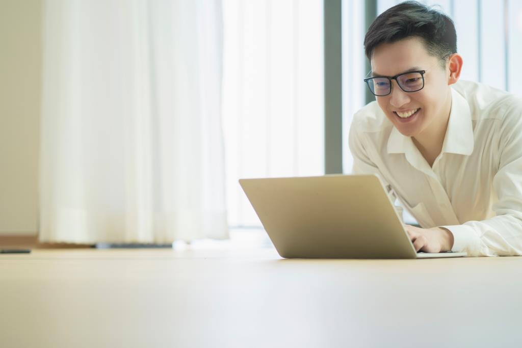 penggunaan accurate online untuk bisnis